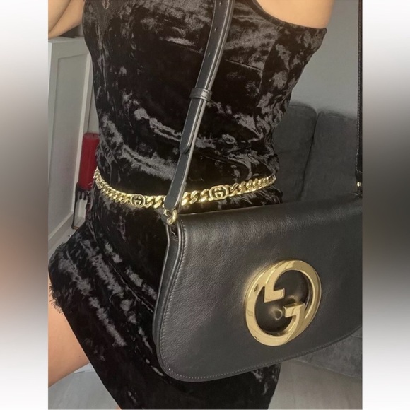 GUCCI BLONDIE leather bag with GG chain - Picture 10 of 10